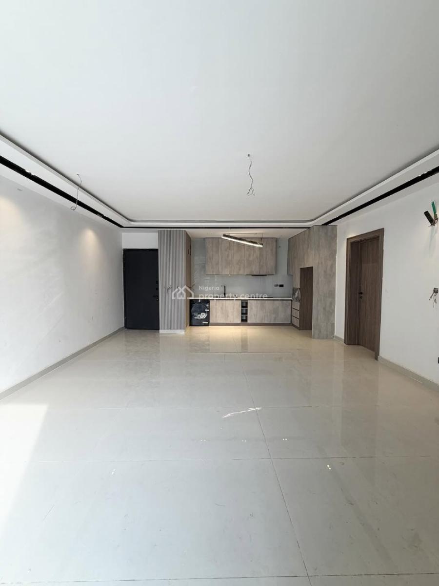 Luxury 2 Bedroom Apartment Back Unit, Lekki Phase 1, Lekki, Lagos, Block of Flats for Sale