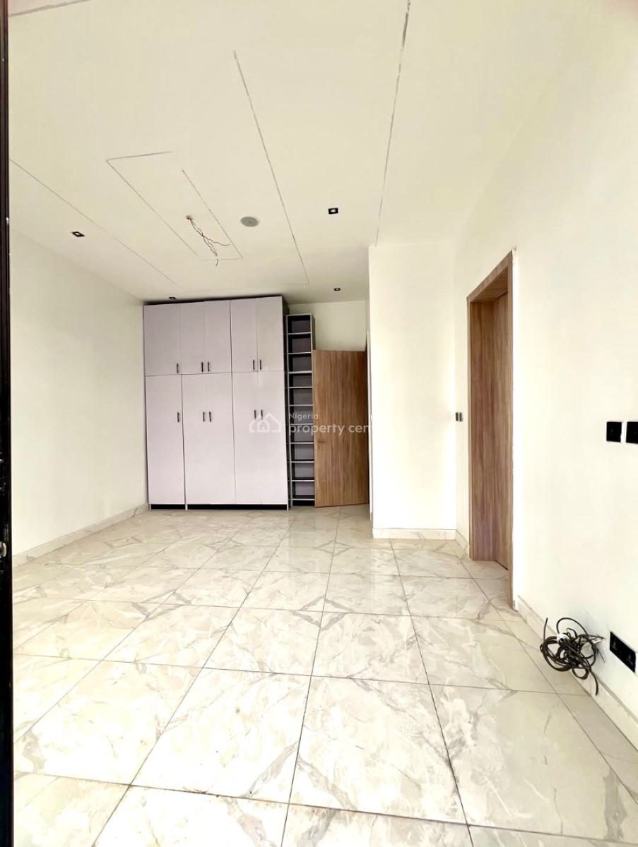 4 Bedroom Semi Detached Duplex, Ikota, Lekki, Lagos, Terraced Duplex for Rent