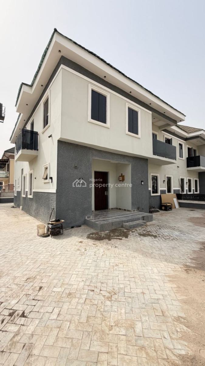 4 Bedroom Semi Detached Duplex, Lugbe District, Abuja, Semi-detached Duplex for Sale