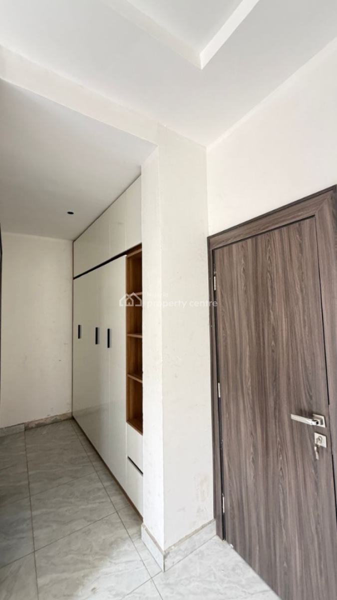 4 Bedroom Semi Detached Duplex, Lugbe District, Abuja, Semi-detached Duplex for Sale