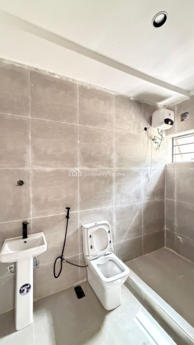 4 Bedroom Semi Detached Duplex, Lugbe District, Abuja, Semi-detached Duplex for Sale