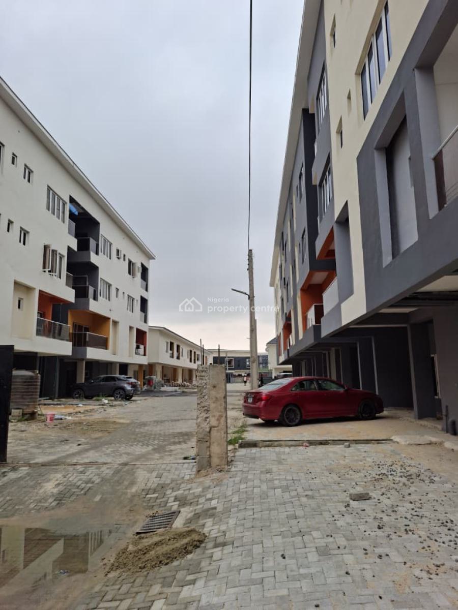 Very Spacious 4 Bedroom Maissonnet Corner Piece, Kunsela Road, Ikate, Lekki, Lagos, Block of Flats for Sale