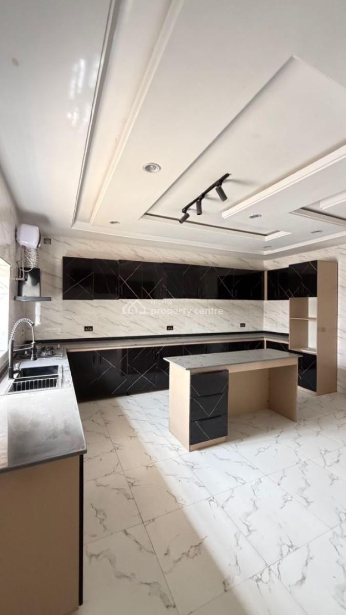 4 Bedroom Semi Detached Duplex, Lugbe District, Abuja, Semi-detached Duplex for Sale