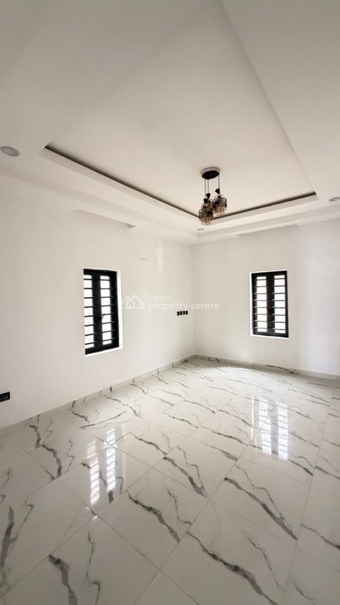 4 Bedroom Semi Detached Duplex, Lugbe District, Abuja, Semi-detached Duplex for Sale