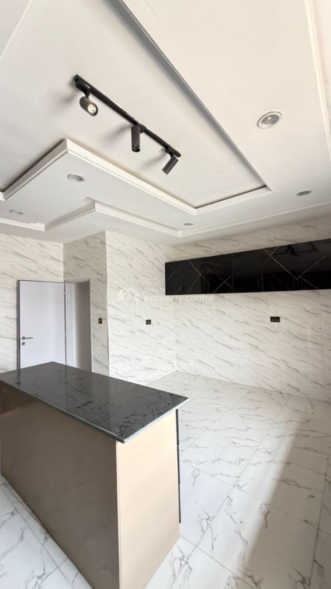 4 Bedroom Semi Detached Duplex, Lugbe District, Abuja, Semi-detached Duplex for Sale