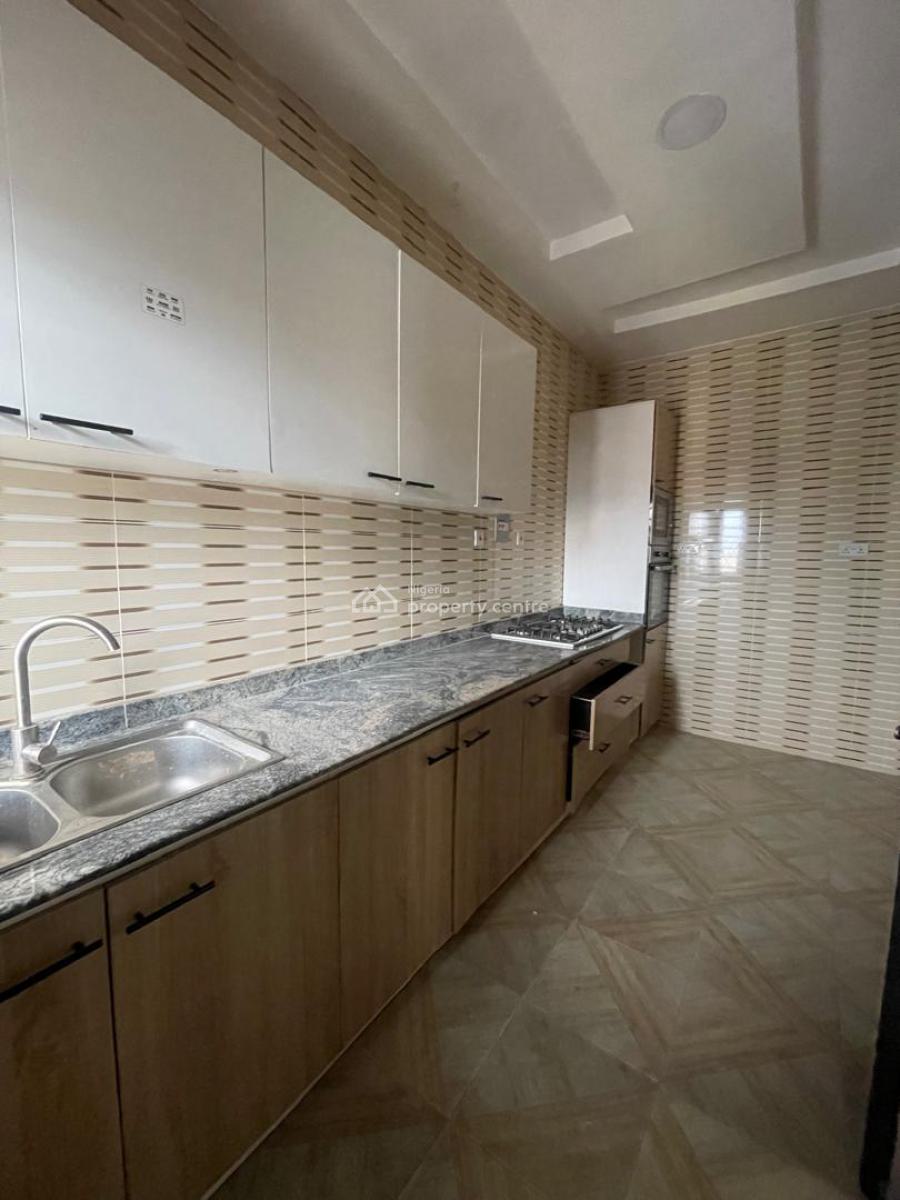 Artic 2 Bedrooms Flat, Elegushi, Ilasan, Lekki, Lagos, Flat / Apartment for Sale
