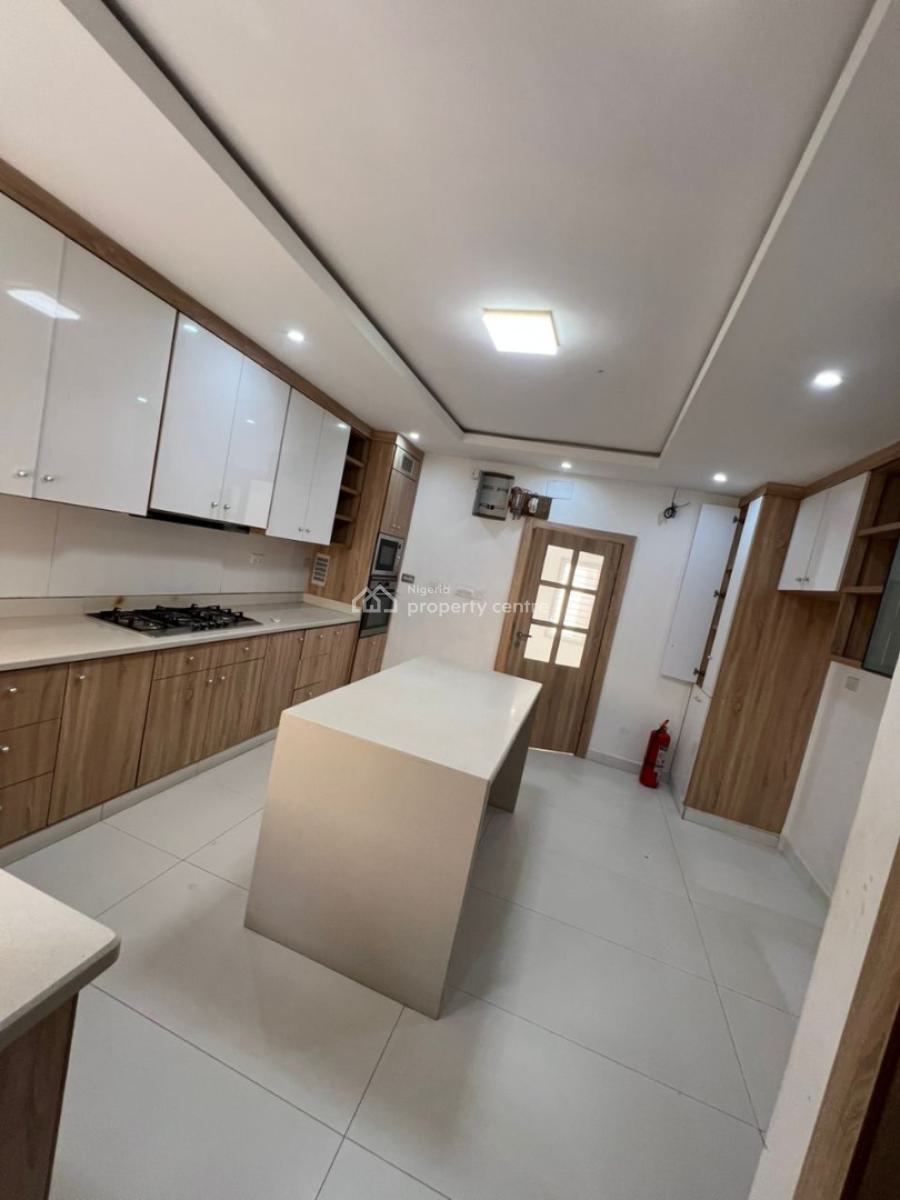 Fully Serviced 6-bedroom Detached House, Osapa, Lekki, Lagos, Detached Duplex for Rent