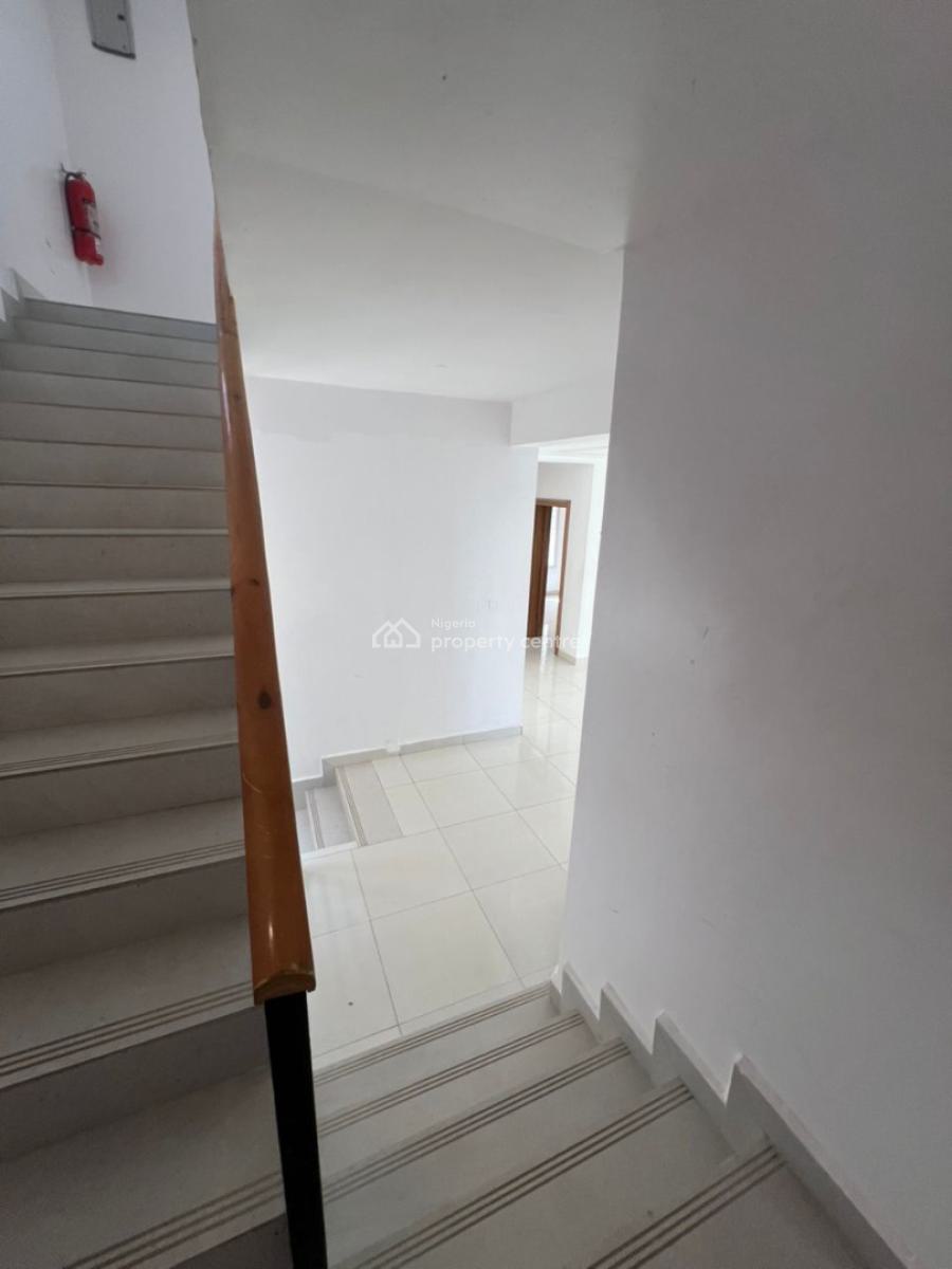 Fully Serviced 6-bedroom Detached House, Osapa, Lekki, Lagos, Detached Duplex for Rent