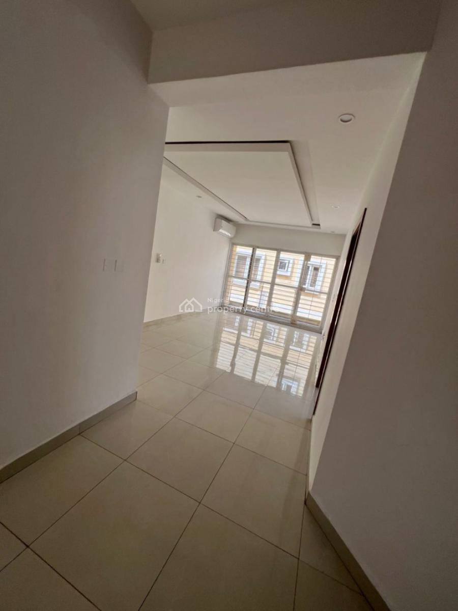 Fully Serviced 6-bedroom Detached House, Osapa, Lekki, Lagos, Detached Duplex for Rent