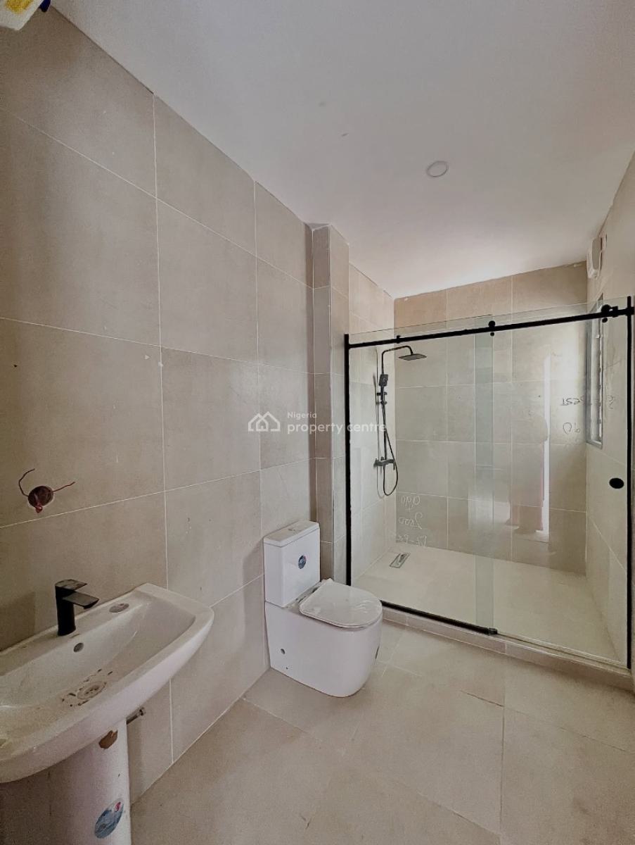 Serviced 4 Bedroom Apartments with Bq, 4 Bedroom Apartment for Sale, Lekki Phase 1, Lekki, Lagos, Block of Flats for Sale