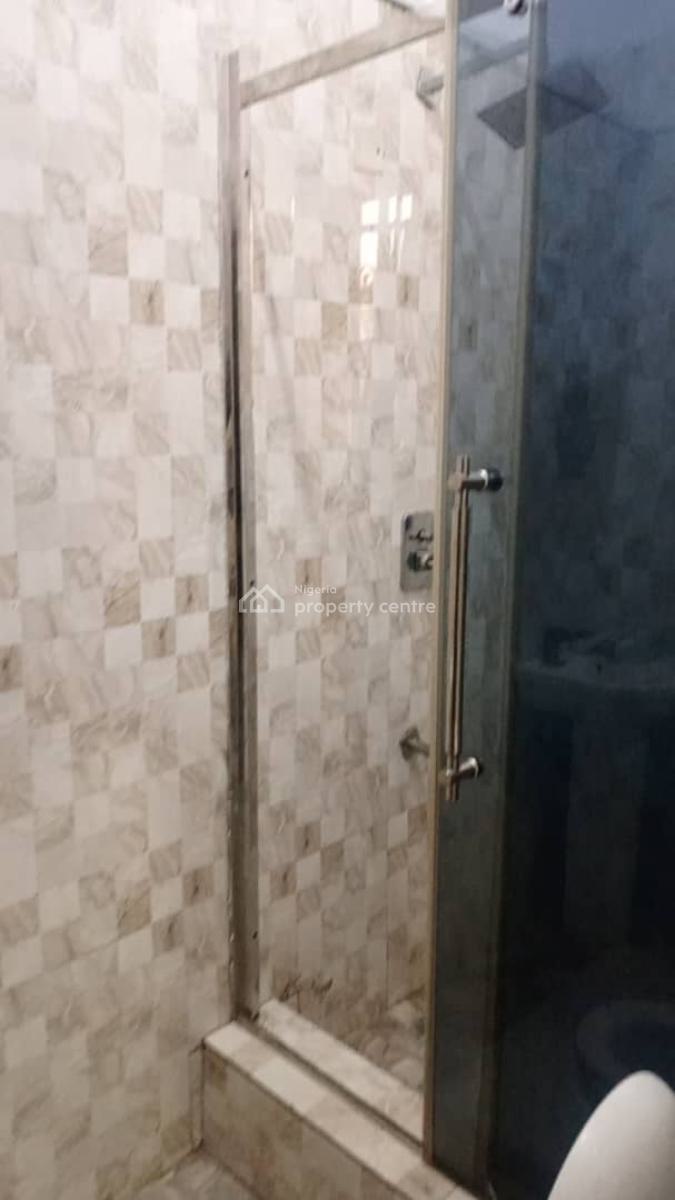 a Room Self-contained, Shares Kitchen., Atlantic View Estate, Alpha Beach Road, New-road Bustop, Igbo Efon, Lekki, Lagos, Self Contain (single Rooms) for Rent