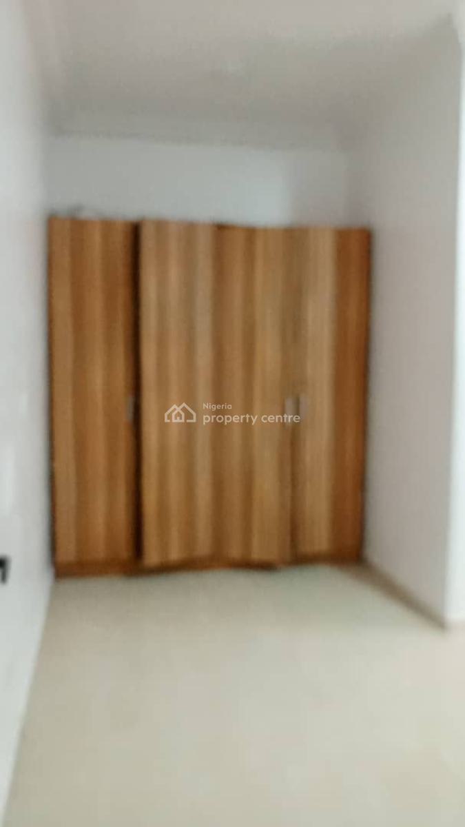 a Room Self-contained, Shares Kitchen., Atlantic View Estate, Alpha Beach Road, New-road Bustop, Igbo Efon, Lekki, Lagos, Self Contain (single Rooms) for Rent