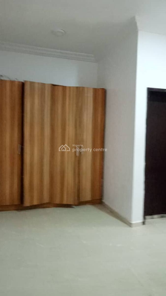 a Room Self-contained, Shares Kitchen., Atlantic View Estate, Alpha Beach Road, New-road Bustop, Igbo Efon, Lekki, Lagos, Self Contain (single Rooms) for Rent