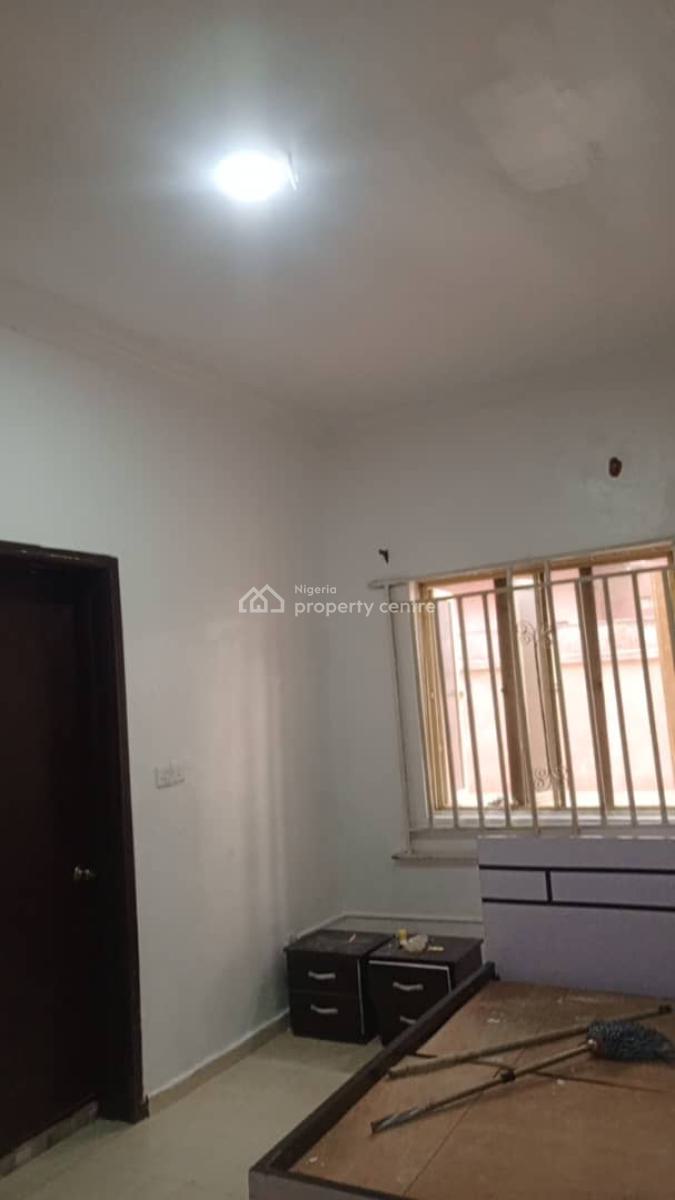 a Room Self-contained, Shares Kitchen., Atlantic View Estate, Alpha Beach Road, New-road Bustop, Igbo Efon, Lekki, Lagos, Self Contain (single Rooms) for Rent
