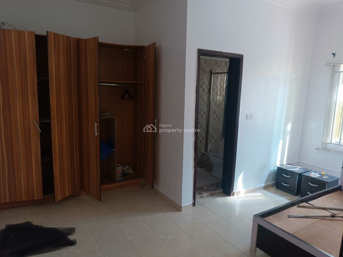 a Room Self-contain, Shares Kitchen, Atlantic View Estate, Alpha Beach Road, New-road Bustop, Igbo Efon, Lekki, Lagos, Self Contain (single Rooms) for Rent