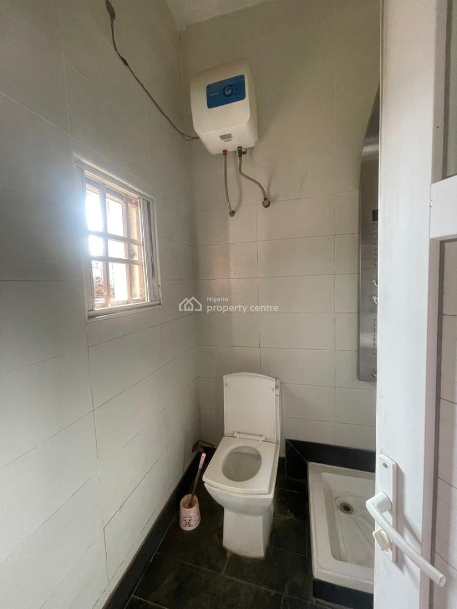 Standard 2 Bedroom Apartment on a Tarred Road, Jahi, Abuja, Flat / Apartment for Rent