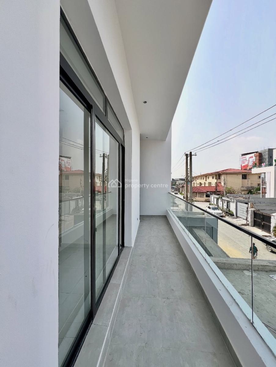 Serviced 2 & 3 Bedroom Apartments with Elevator and Pool, 2 & 3 Bedroom Apartments for Sale, Lekki Phase 1, Lekki, Lagos, Flat / Apartment for Sale