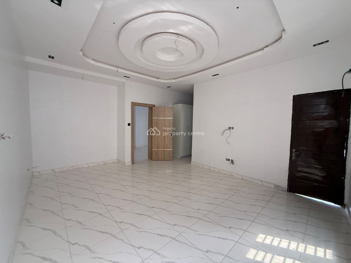 Brand New 4 Bedroom Semi Detached Duplex with Bq for Distress, Ologolo Lekki, Ologolo, Lekki, Lagos, Semi-detached Duplex for Sale