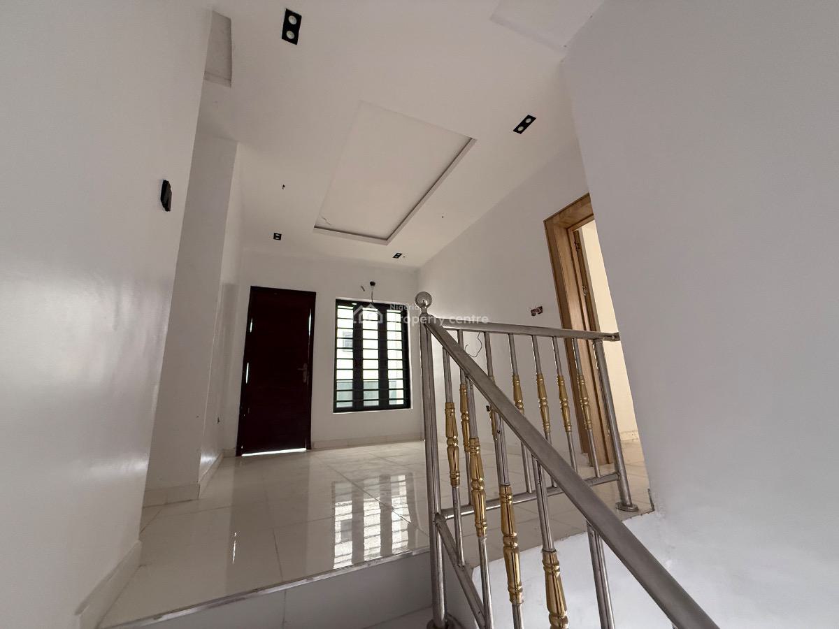 Brand New 4 Bedroom Semi Detached Duplex with Bq for Distress, Ologolo Lekki, Ologolo, Lekki, Lagos, Semi-detached Duplex for Sale