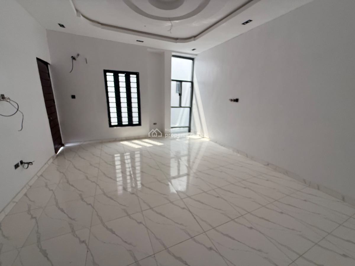 Brand New 4 Bedroom Semi Detached Duplex with Bq for Distress, Ologolo Lekki, Ologolo, Lekki, Lagos, Semi-detached Duplex for Sale