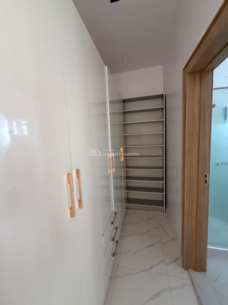 Brand New 4 Bedroom Semi Detached Duplex with Bq for Distress, Ologolo Lekki, Ologolo, Lekki, Lagos, Semi-detached Duplex for Sale