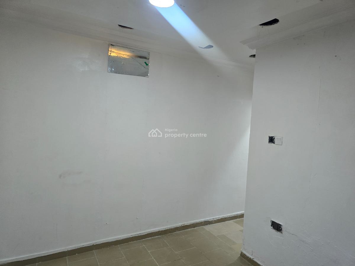 3-bedroom Bungalow, Emmanuel Abimbola, Lekki Phase 1, Lekki, Lagos, Commercial Property for Rent
