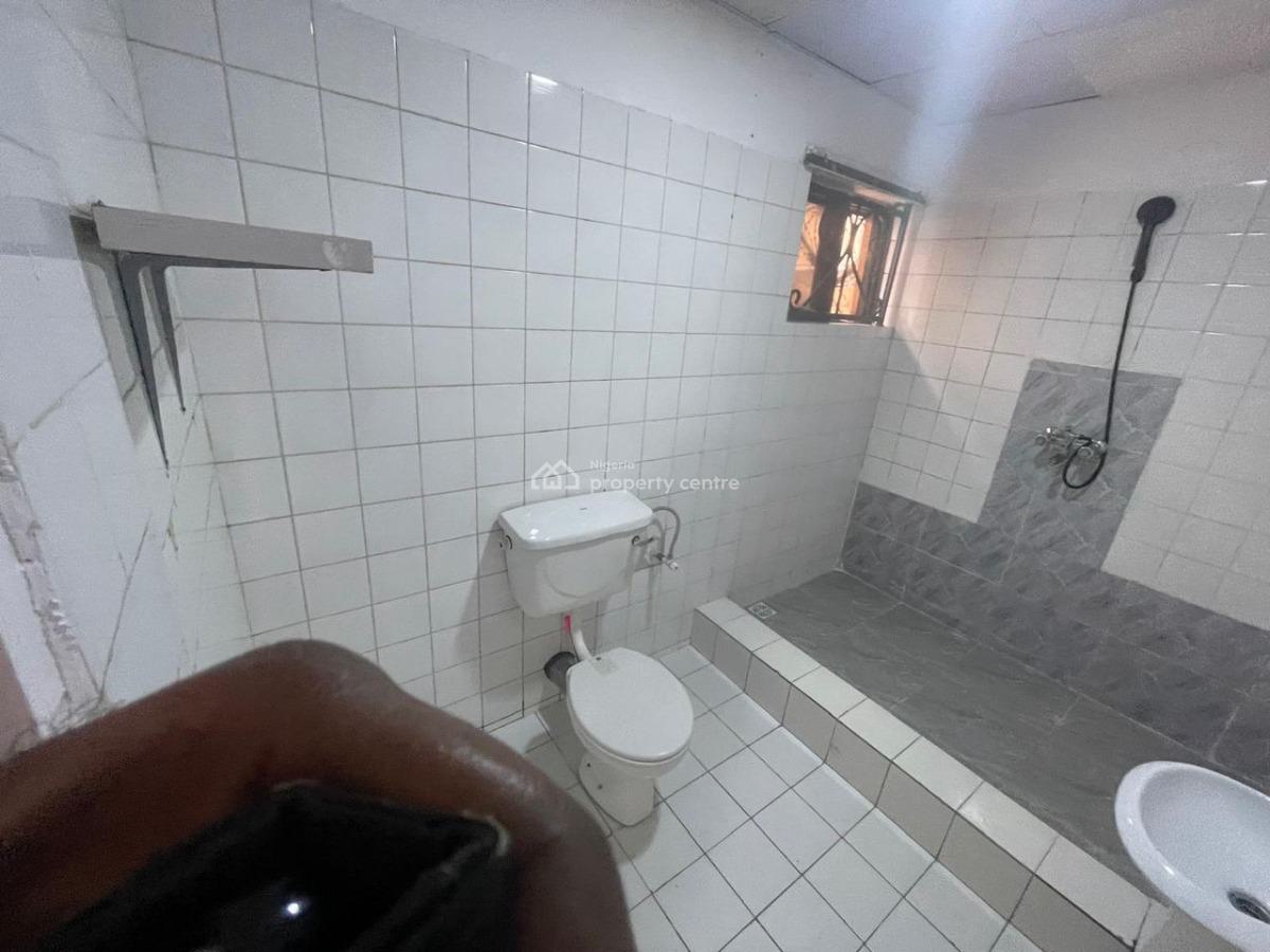 a Self Container Apartment with Kitchen+ Ac, Vgc, Vgc, Lekki, Lagos, Self Contain (single Rooms) for Rent