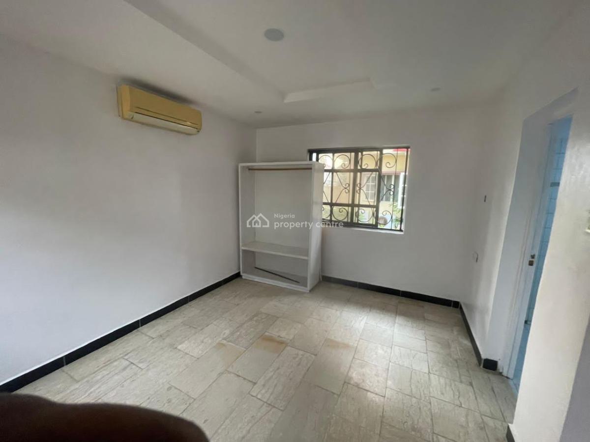 a Self Container Apartment with Kitchen+ Ac, Vgc, Vgc, Lekki, Lagos, Self Contain (single Rooms) for Rent