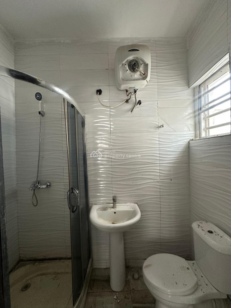 Well-maintained 5-bedroom Fully Detached Duplex with Bq, Osapa, Osapa, Lekki, Lagos, Semi-detached Duplex for Rent