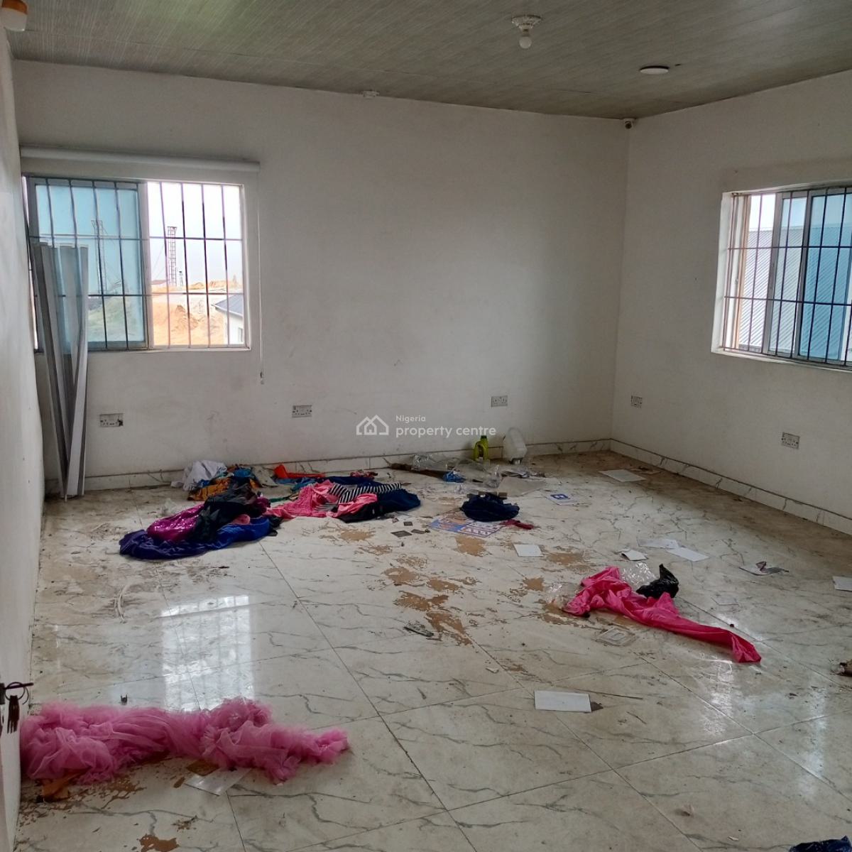 Sharp and Very Spacious Shop(facing The Major Ado Road), Ado Road Ajah-lekki, Ado, Ajah, Lagos, Shop for Rent