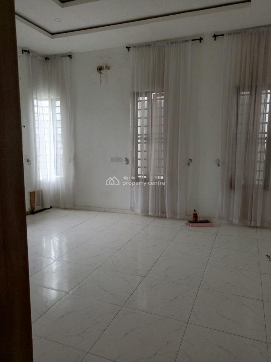 Sharp 4bedroom with Bq 2parking Space Self Compound, Orchid Road, Lekki, Lagos, Semi-detached Duplex for Rent
