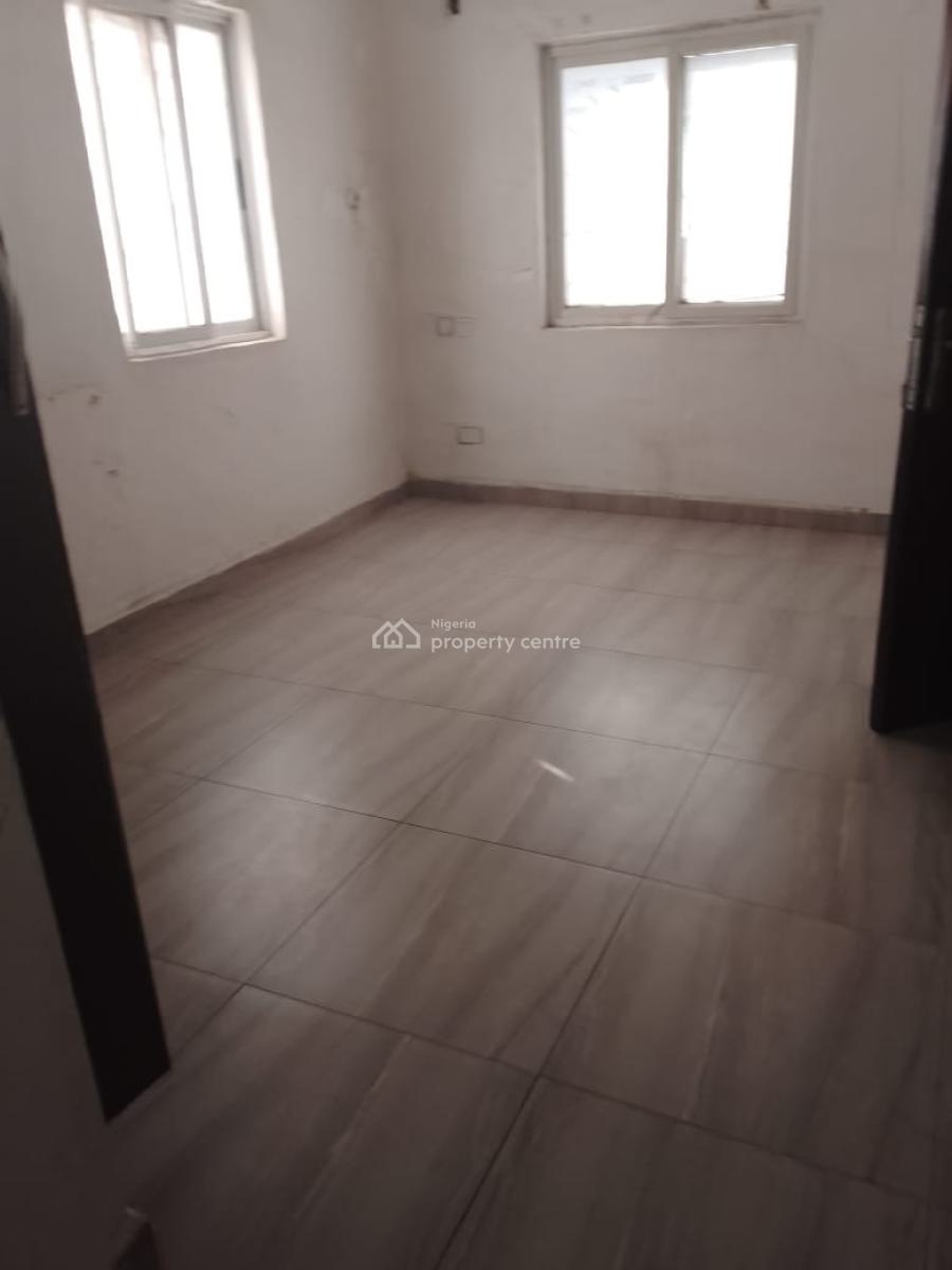 Serviced 3 Bedroom Flat with a Room Bq, Off Ojulari, Ikate, Lekki, Lagos, Flat / Apartment for Rent
