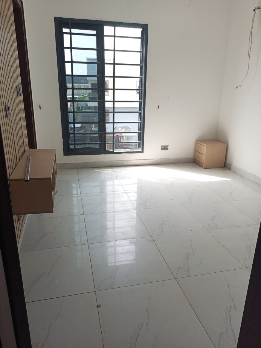 Luxury 4 Bedroom Terrace with Bq Pool 24 Hours Light, Gym, Ologolo, Lekki, Lagos, Terraced Duplex for Rent