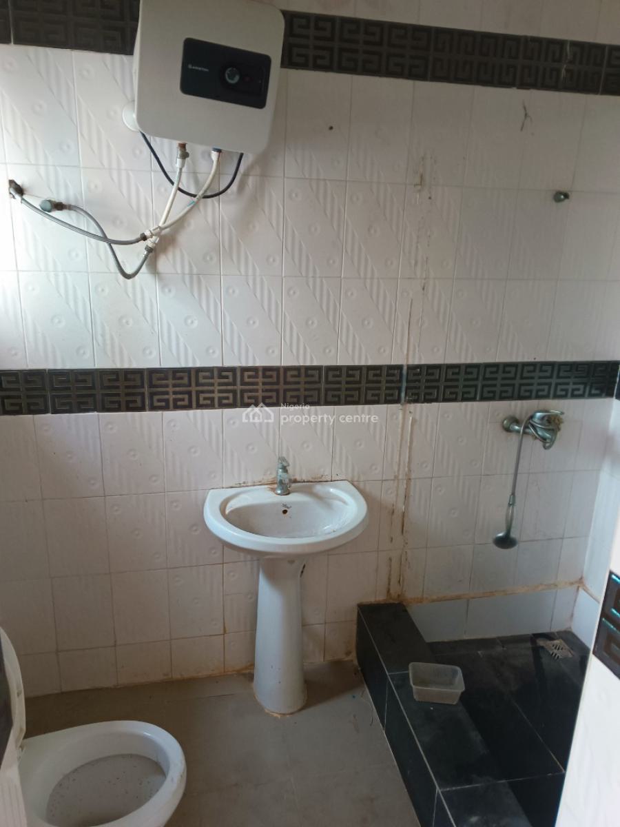 Fantastic 2 Bedrooms + Tiny Bq Flat , on Top 1st Floor, Tenanted, Admiralty Homes Estate, Alpha Beach Road, New-road Bustop, Igbo Efon, Lekki, Lagos, Flat / Apartment for Sale