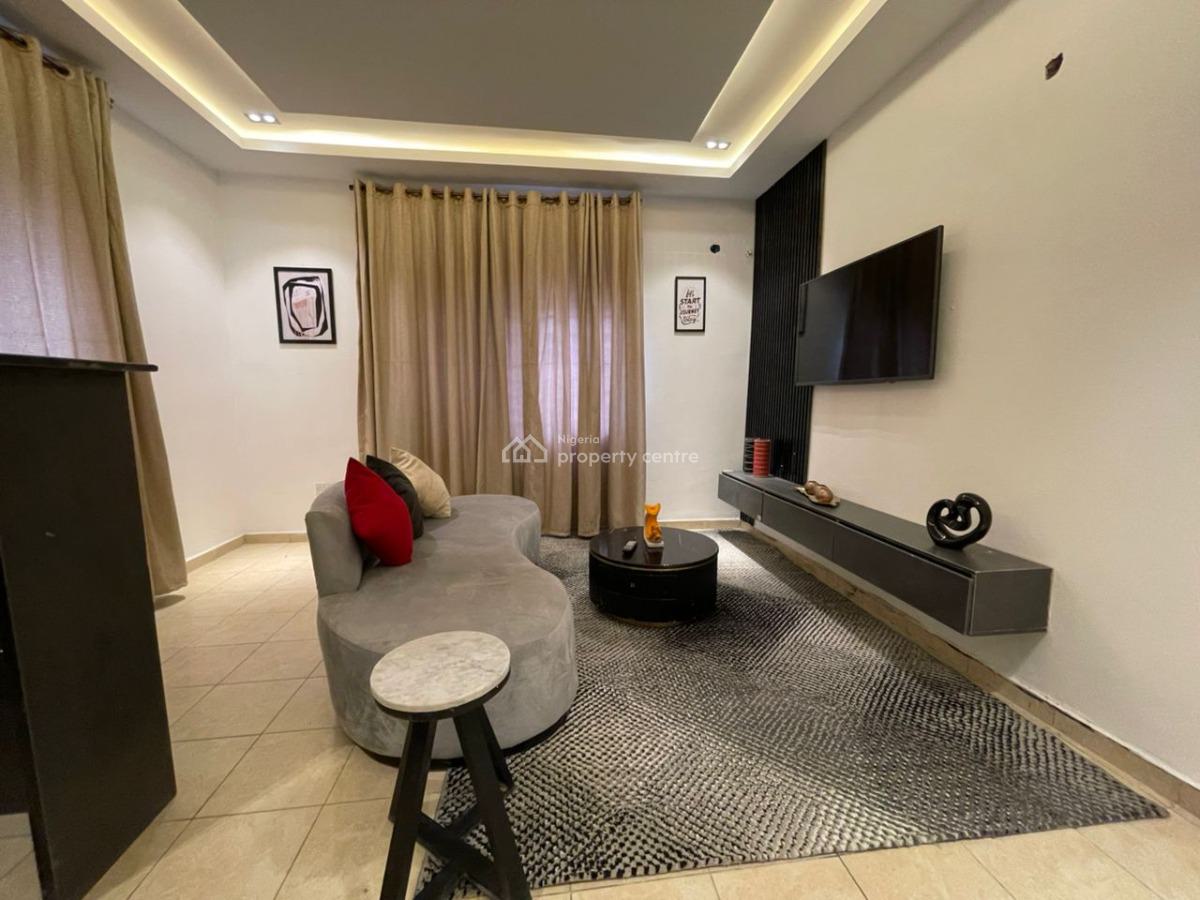 Specious and Standard Furnished Mini Flat, Off Admiralty Road, Lekki Phase 1, Lekki, Lagos, Flat / Apartment for Rent