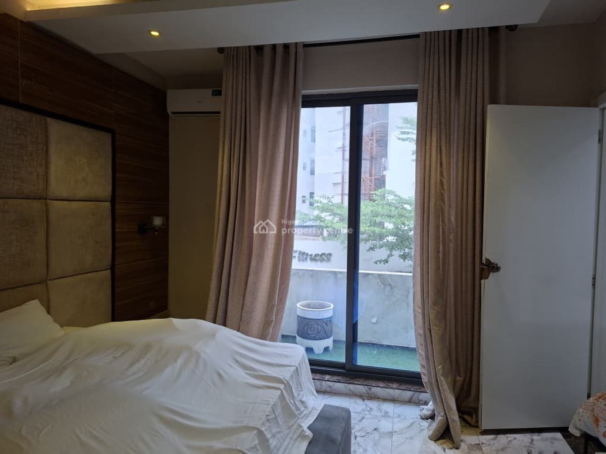 Well Maintained 4 Bedroom Terrace in a Very Good Estate, Amore Gardens/monteygo, Lekki Phase 1, Lekki, Lagos, Terraced Duplex for Sale