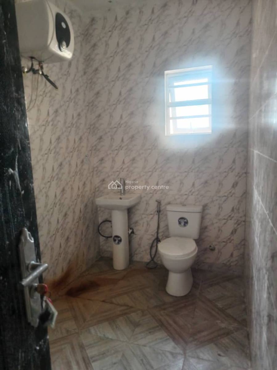 Brand New 3 Bedroom Apartment, Golf, Lakowe, Ibeju Lekki, Lagos, Flat / Apartment for Rent