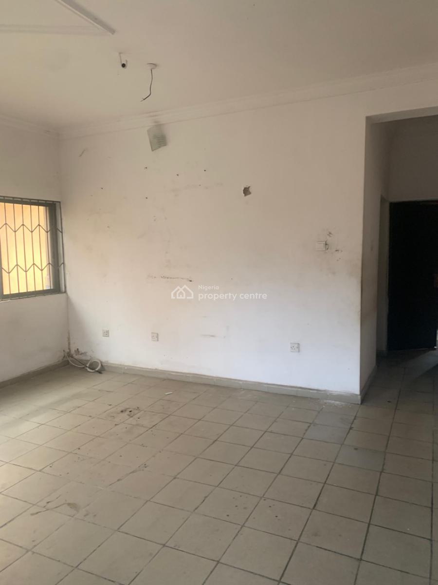 4-bedroom Semi-detached House with a Room Bq, Lekki Phase 1, Lekki, Lagos, House for Rent