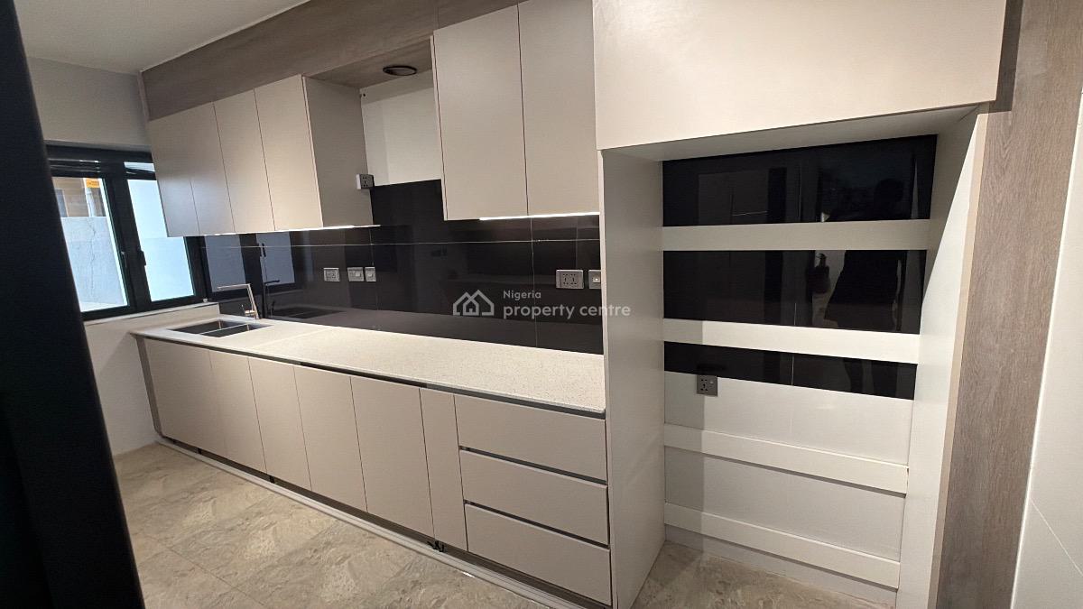 Super Luxurious 4-bedroom Duplex with Bq, Guzape District, Abuja, Terraced Duplex for Rent