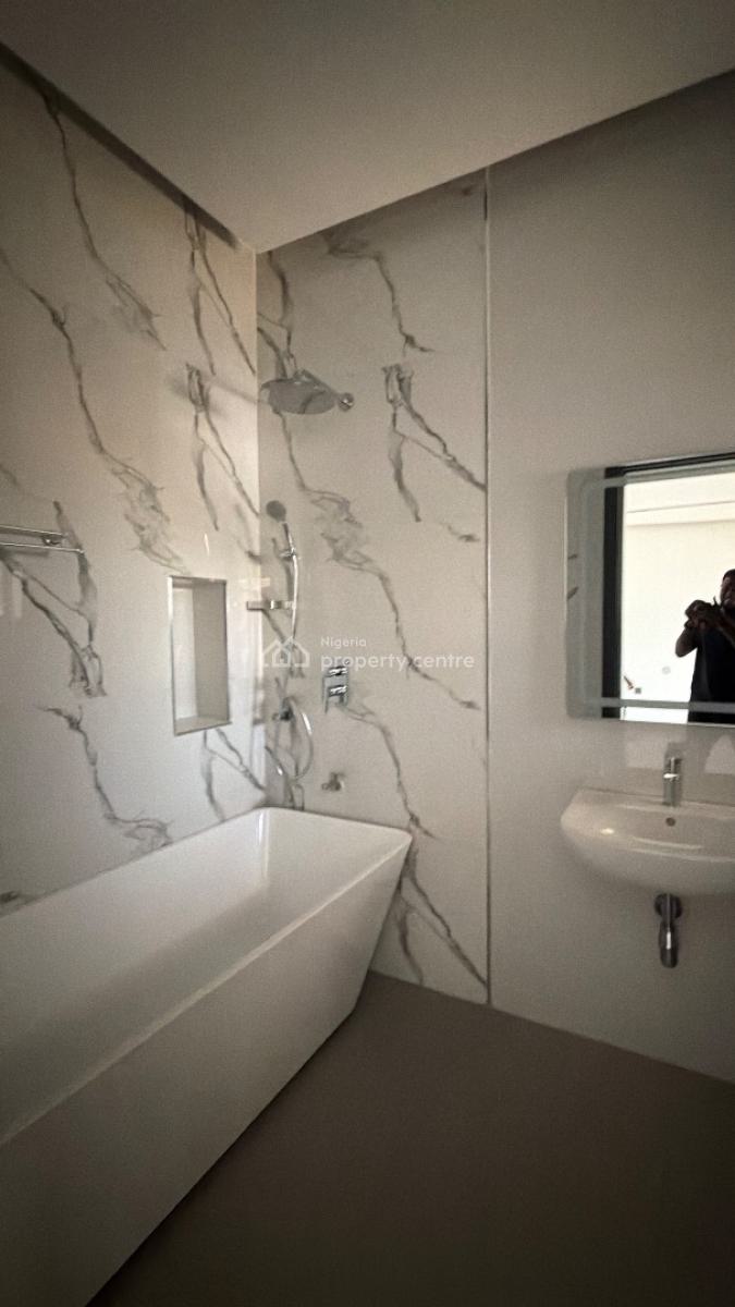 Super Luxurious 4-bedroom Duplex with Bq, Guzape District, Abuja, Terraced Duplex for Rent