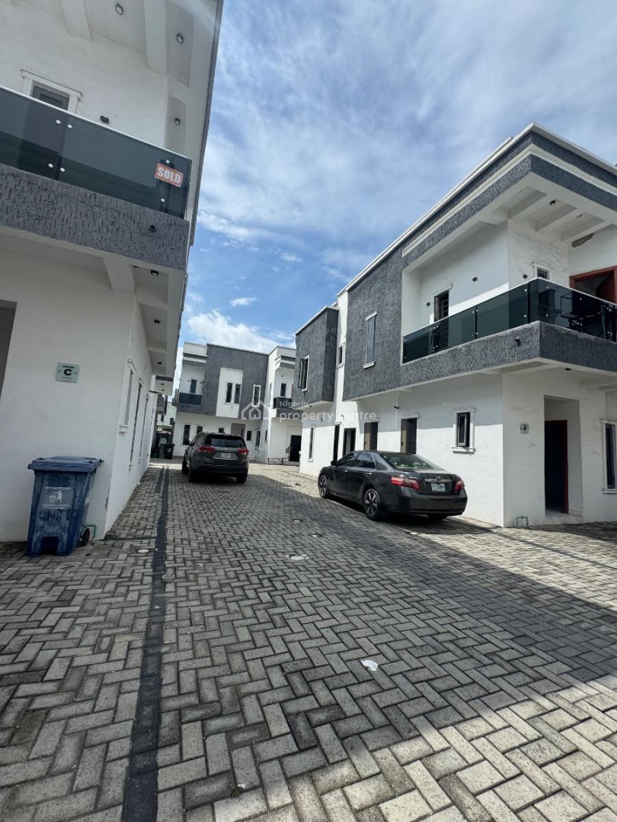 Newly Build Nicely Built 4 Bedroom Fully Detached with Bq, Orchid Road, Lekki, Lagos, Detached Duplex for Rent