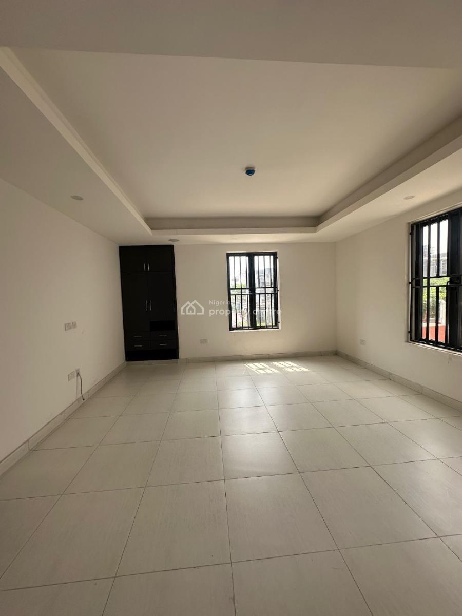 6 Units of 3 Bed And4 Units of 2 Bedrooms Penthouse Apartment, Lekki, Lekki Phase 1, Lekki, Lagos, Flat / Apartment for Rent