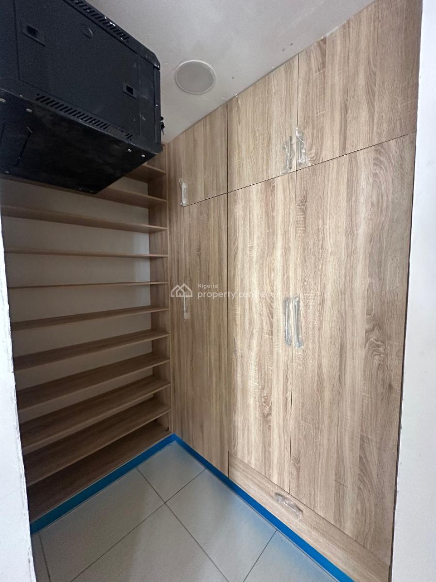 6 Units of 3 Bed And4 Units of 2 Bedrooms Penthouse Apartment, Lekki, Lekki Phase 1, Lekki, Lagos, Flat / Apartment for Rent