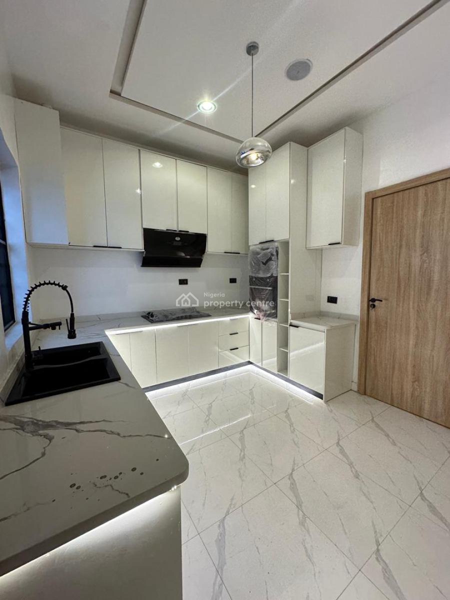 Well-built Spacious Luxury 4 Bedroom Semi-detached Duplex with Bq, Orchid, Lekki, Lagos, Semi-detached Duplex for Sale