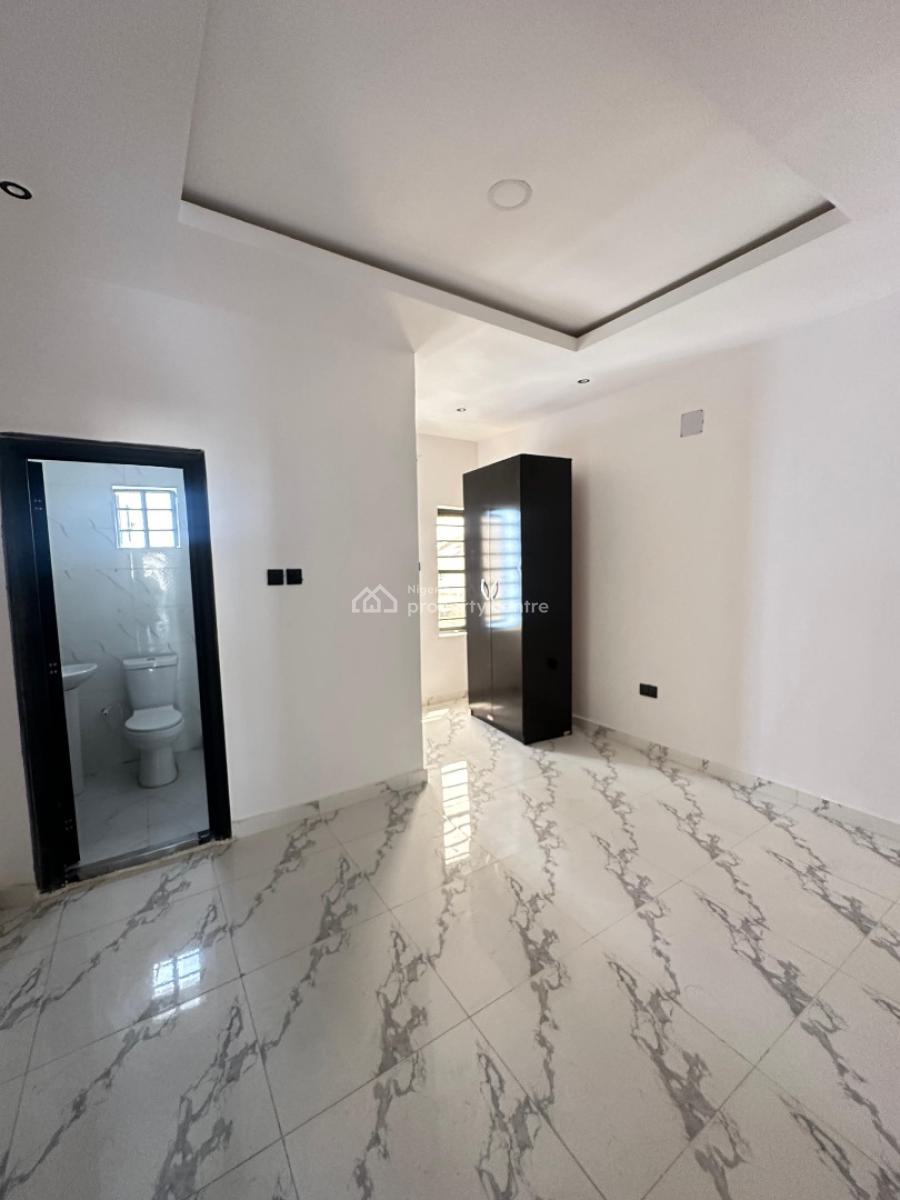 Well-built Luxury Spacious 3 Bedroom Terrace Duplex with Self Compound, Ajah, Lagos, Terraced Duplex for Sale