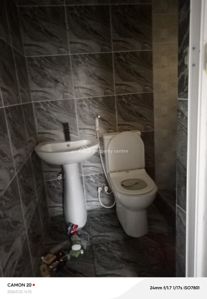 a Spacious 2 Bedroom Apartment in a Good Location, Harmony Estate, Langbasa, Ado, Ajah, Lagos, Flat / Apartment for Rent