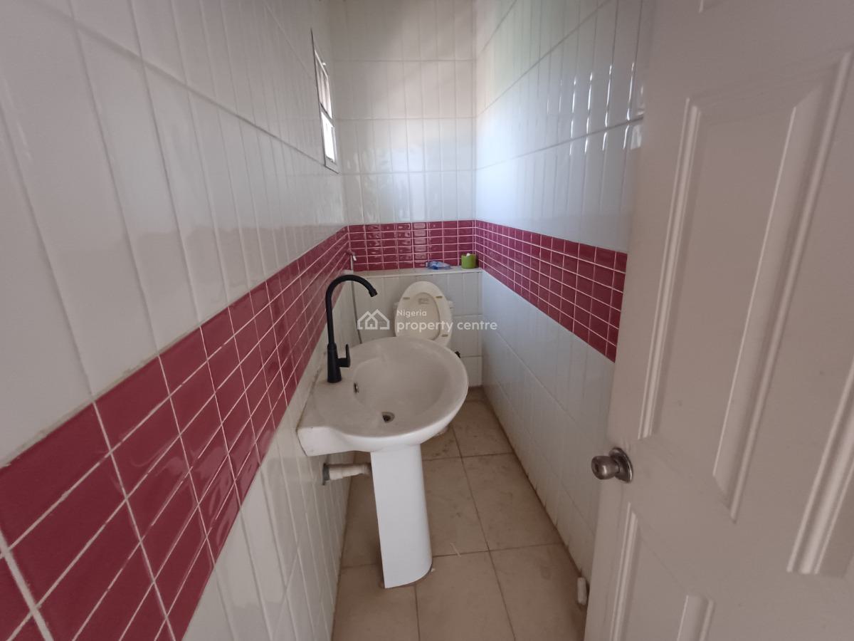 60sqm Office / Shop Space on The First Floor in a Plaza, Wuse 2, Abuja, Plaza / Complex / Mall for Rent