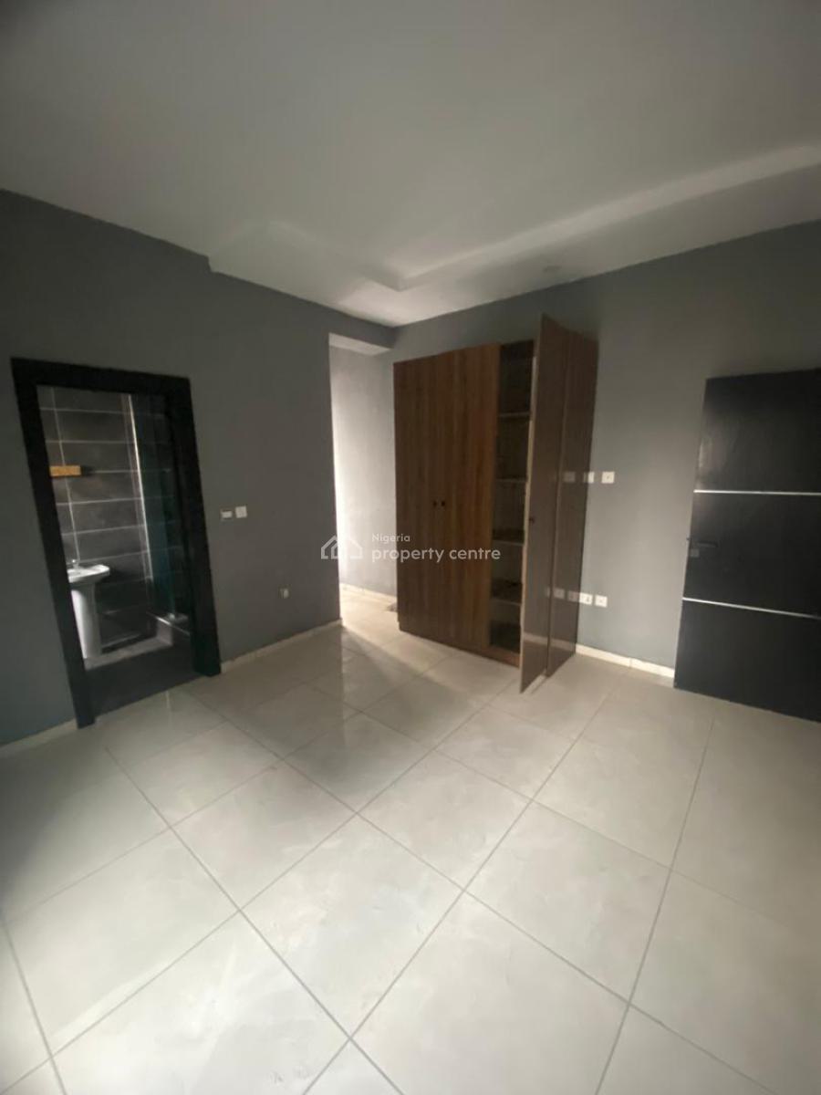 Exquisite 2 Bedroom Apartment, Chevron, Lekki Phase 2, Lekki, Lagos, Flat / Apartment for Rent