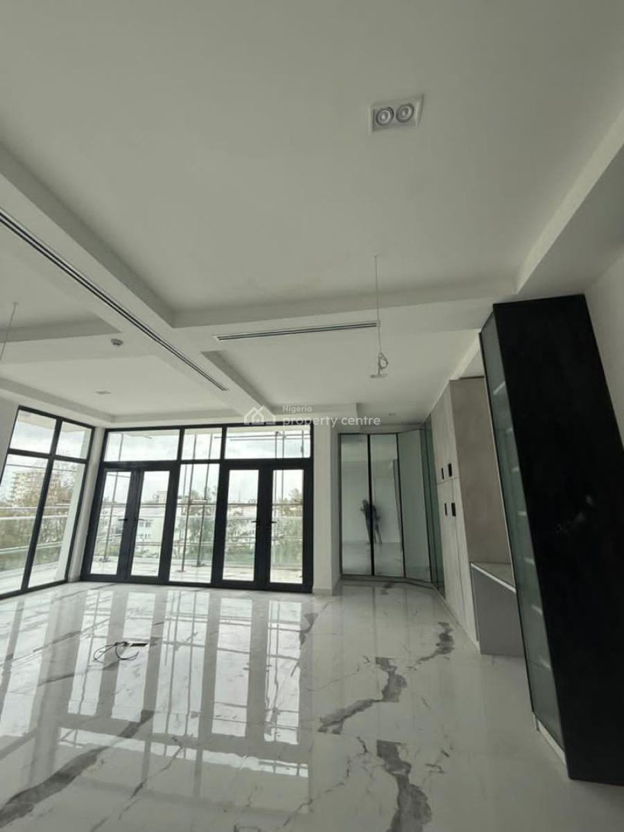 Magnificent 4 Bedroom Penthouse with Top Notch Finishes, Banana Island, Ikoyi, Lagos, Flat / Apartment for Sale