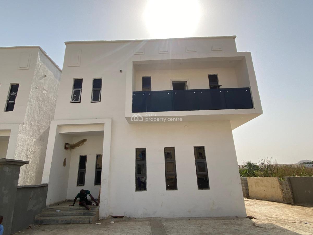 4-bedroom Semi Detached Duplex + 1 Room Bq, Karsana, Abuja, Semi-detached Duplex for Sale